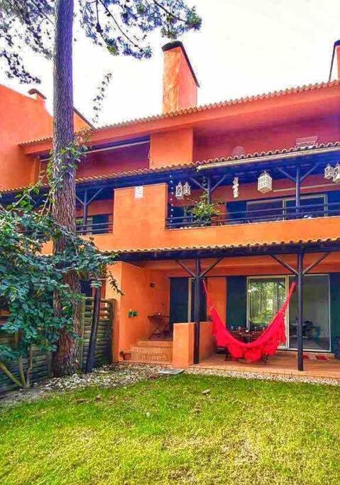 Charmoso Apartamento Na Herdade Da Aroeira Aroeira  Exterior photo